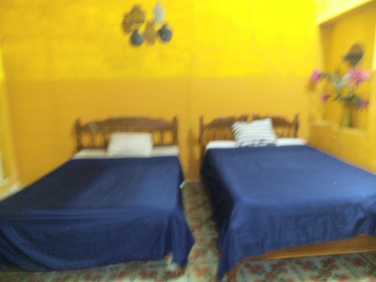 Cuartos Y Hostal Jaqueline Campeche Ngoại thất bức ảnh