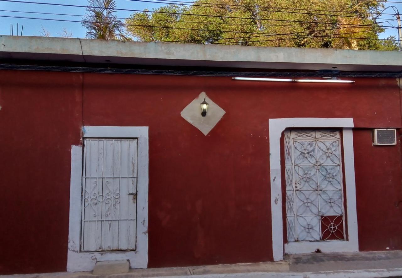 Cuartos Y Hostal Jaqueline Campeche Ngoại thất bức ảnh